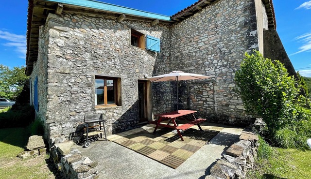 Ancienne Ferme Rénovée au Calme de la Campagne !