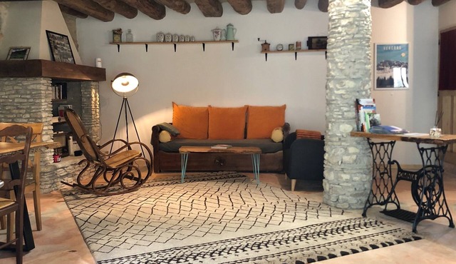 Ancienne Étable Entièrement Rénovée au Cœur du Parc National du Vercors