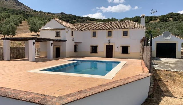 Andalucian Farmhouse with Private Pool overlooking city of Granada and mountains