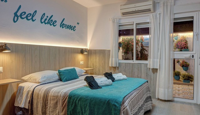 Andalusian Apartment By Seric