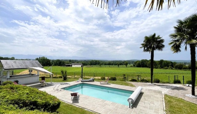 ANDO - ESPOEY - Gîte