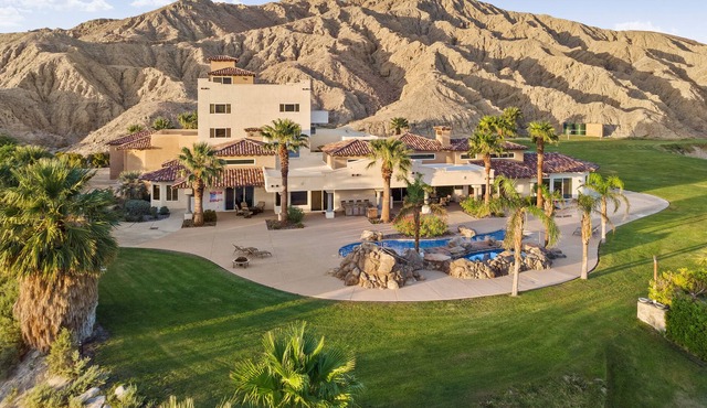 Andreas Oasis | $500 Uber Credit | Festival Availability | BOOK NOW!