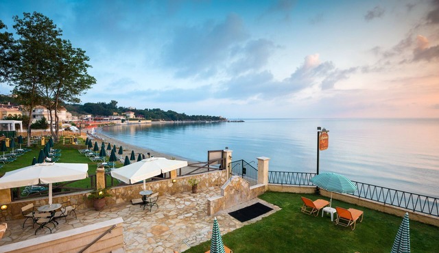 Andreolas Luxury Suites