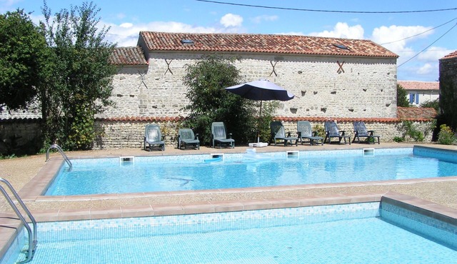 Andromeda Les Constellations, up to 7 people + infant