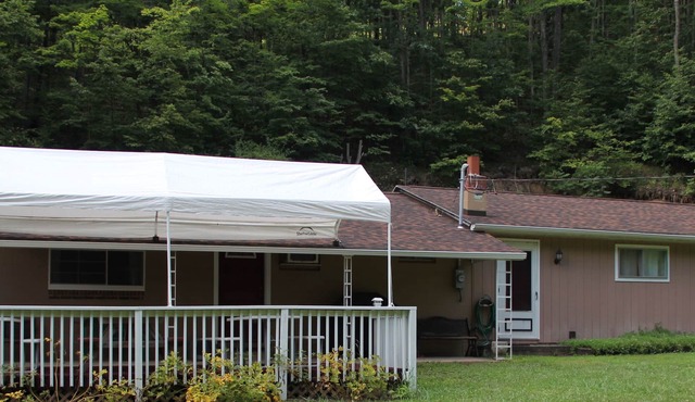 Andrus Cottage located 3/10s of a mile from a beautiful cove on Raystown Lake.