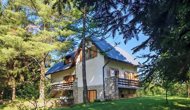 Anemona House - Plitvice Lakes - 500 m from Big Waterfall