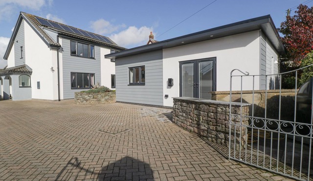 ANETHS ANNEX, romantic in Drybrook