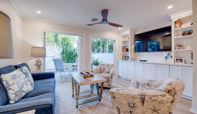 Angel Fish Cove | Updated Townhome Retreat Near Duval