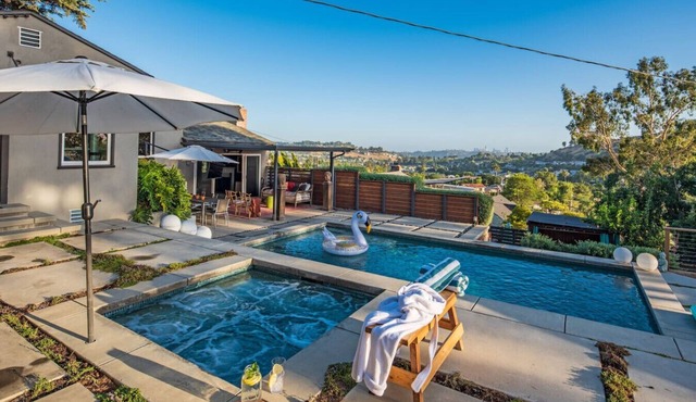 `Angels Landing` Chic L.A Getaway w/pool & spa