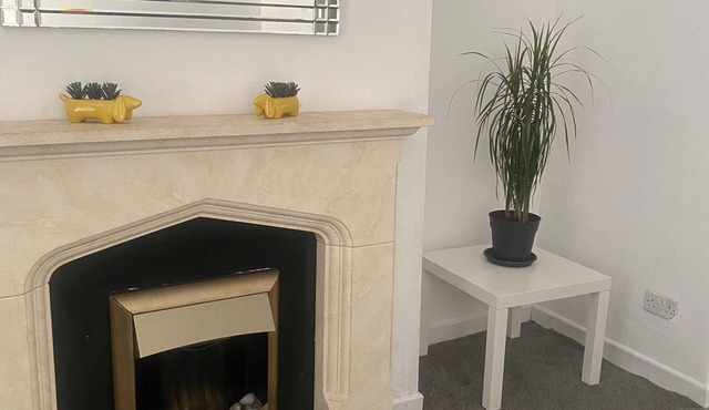 Angies 2 bed home in Eccleston Liverpool