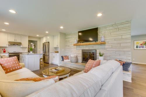 Angler-Friendly Retreat Near Tennessee River