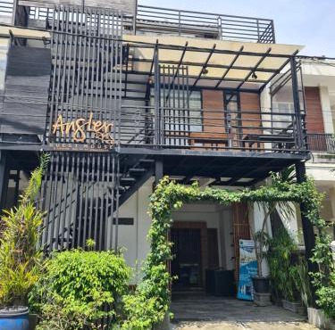 Angler Guest House