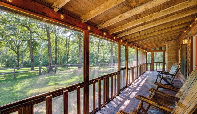 Angler's Cabin: Direct Lake Fork Access, By Marina