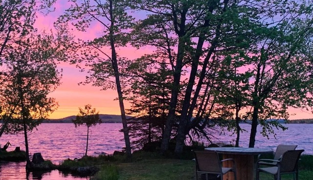 Anglers Cove 4 Bedroom 3 Bath 333’ Frontage Lake Gogebic All Sports 4 Season