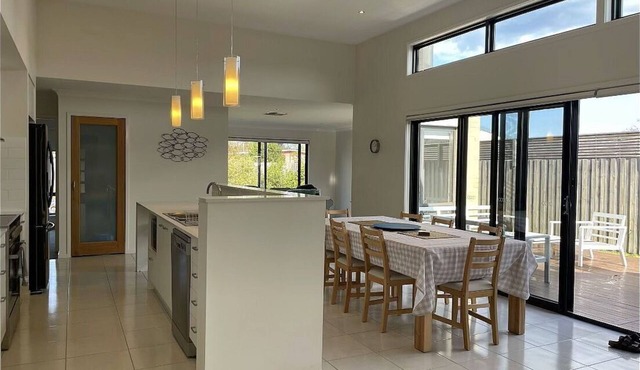 Anglers Rest at Sunderland Bay