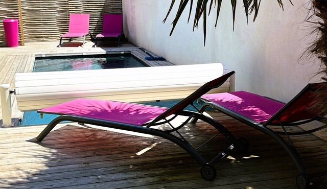 Angoulins 60m2 house heated pool 2 bedrooms 80m from the sea