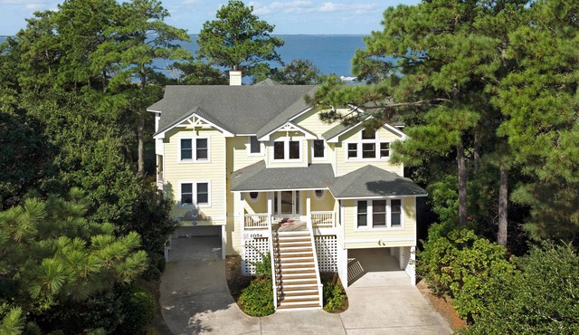 Animal House: Soundfront, Hot Tub, Dog-Friendly