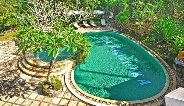 Aniniraka Resort & Spa