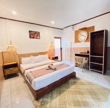 Anjani Larva Cottage - Homestay and Eatery