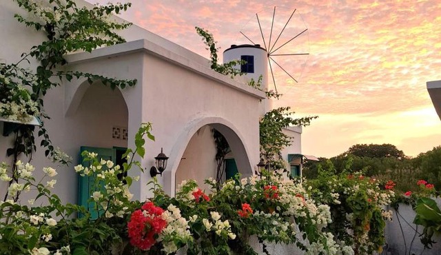 Anjo Maumere Hotel & Restaurant
