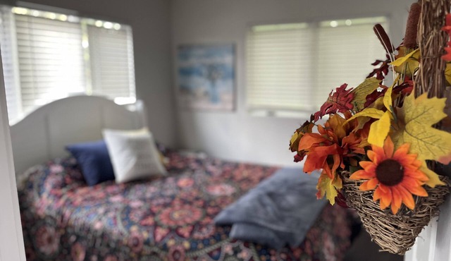 Ann Arbor long term Lake rental- newly renovated beachfront No dogs. No smoking.