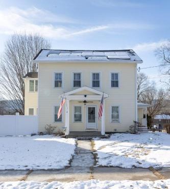 Ann Inn - Downtown New Milford Apartment