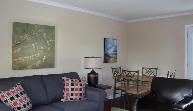 Annapolis Royal Inn & Suites