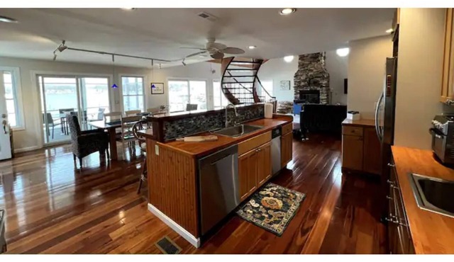 Annapolis Waterfront Oasis with Pool, Hot Tub & Piers with L2 EV Charger