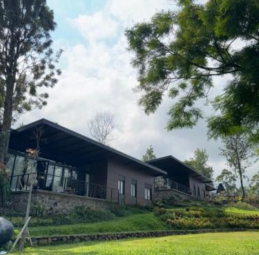Annapurna Resort Puncak