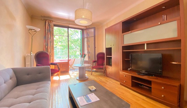 Annecy Centre - 3-Room Apartment with Parking near the Lake