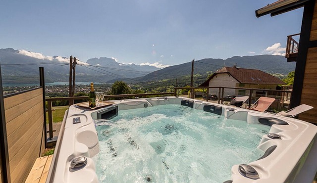 Annecy happy lodge duplex 9 pers lake view jacuzzi