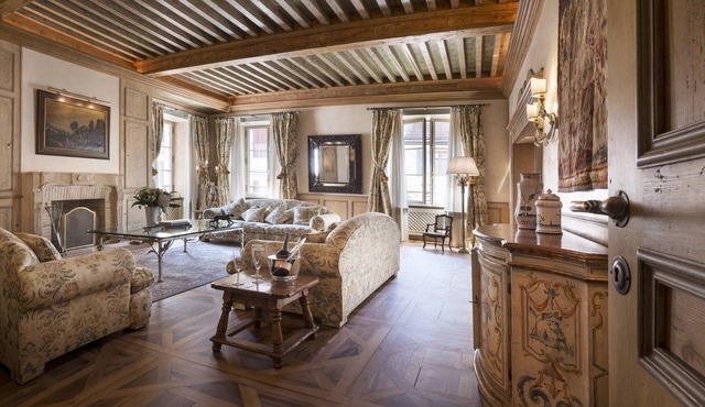 Annecy Historical Center - 165 square meter - 3 bedrooms & 3 bathrooms