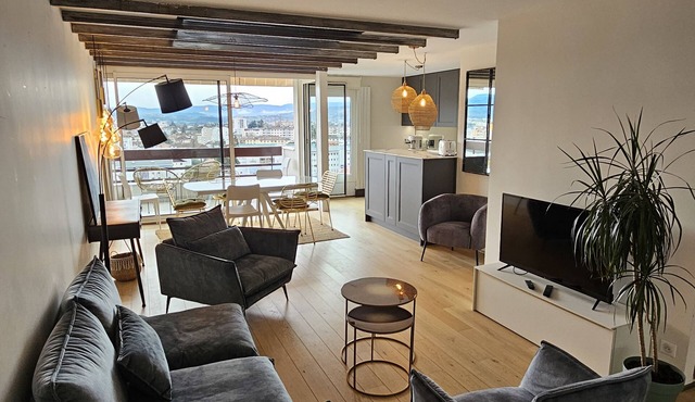 Annecy, Lumineux Triplex 5 Lits Avec Toit Terrasse Surplombant lac et Montagnes