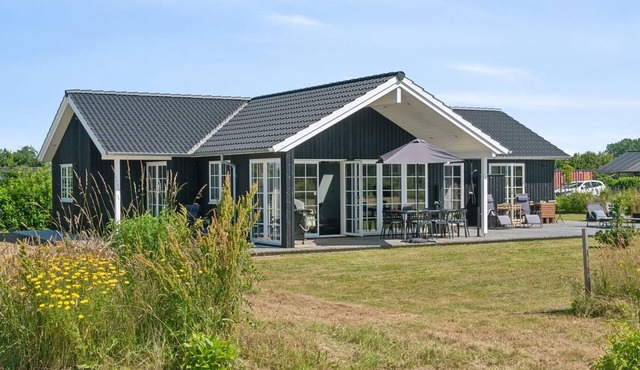 "Annerose" - 550m from the sea by Interhome