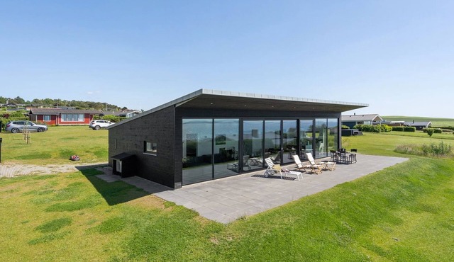 "Anniina" - 200m from the sea by Interhome