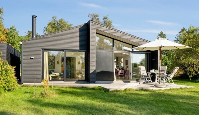 "Annlisa" - 750m from the sea by Interhome