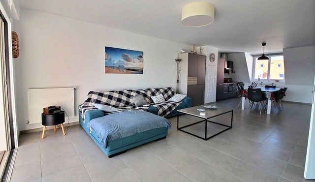 Annonce Professionnelle. Agréable Logement en Duplex, Pour 4 Pers, Terrasse Sud, Wifi