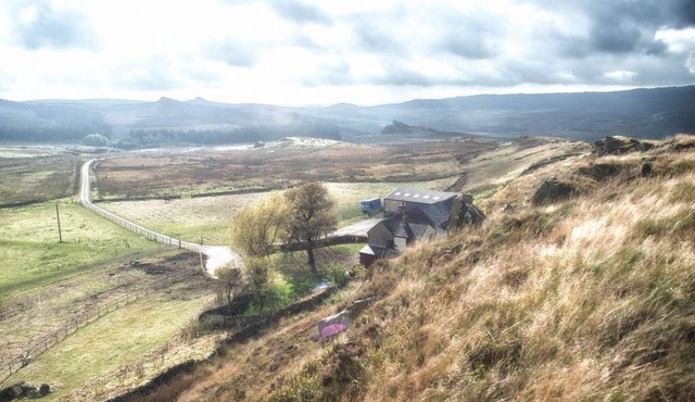 Anroach Farm House in The Peak District (sleeps 20)