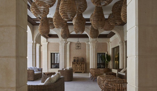 Ansares Hotel