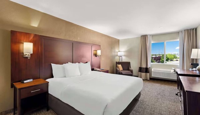 Antelope Island Launchpad | Wildlife Views & Whirlpool Warmth | Near Local Sites
