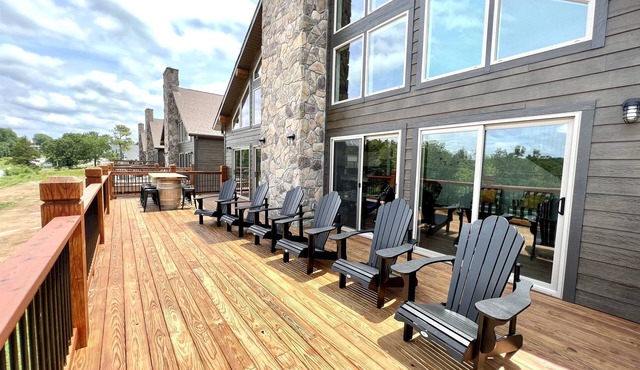 Antelope Lodge ADA Lake View w/Pickleball Court!