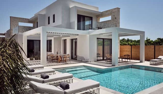 Anthis Luxury Villas - 3 Bedroom Villas with Private Pool