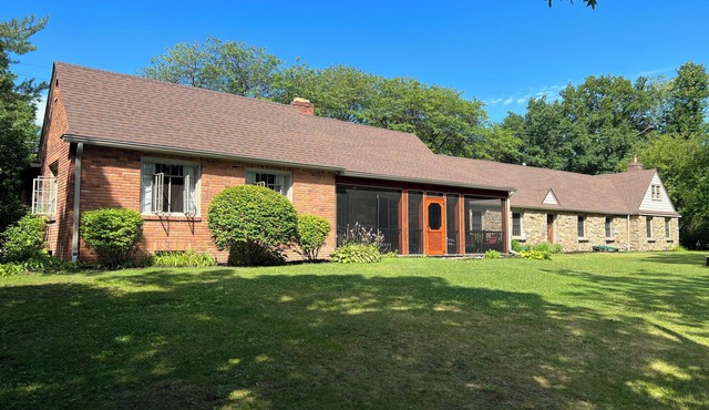 Anthony's Big House at Seneca Lake, NY
