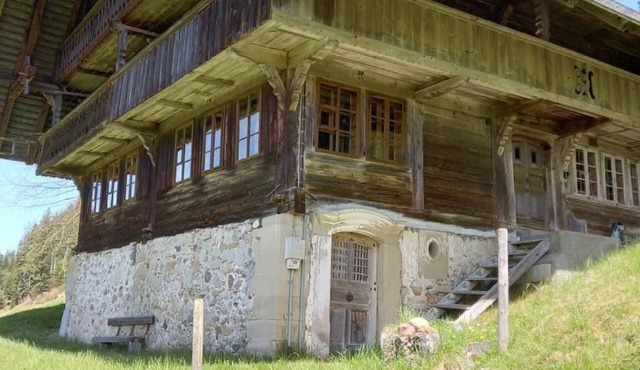 Antikes Ferienhaus by Interhome