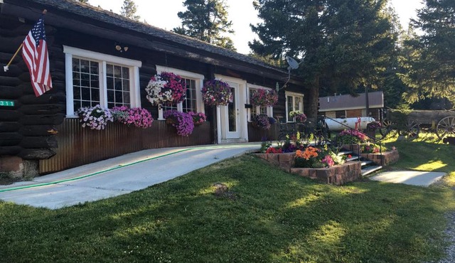 Antlers Lodge