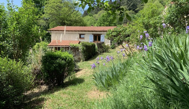 Antoine's Gîte Regional Natural Park of the Ariège Pyrenees