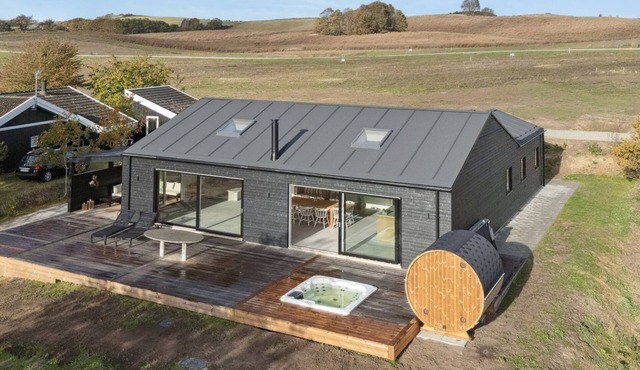 "Antomine" - 150m from the sea by Interhome