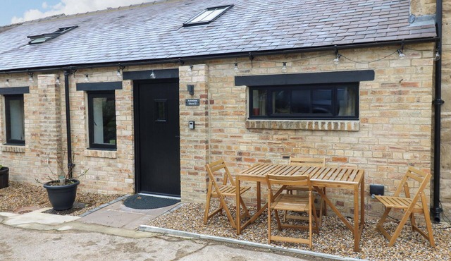 ANTONINUS BARN 2, pet friendly in Ebchester