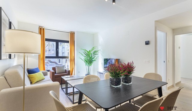 Antonio Lopez VII apartment in Madrid