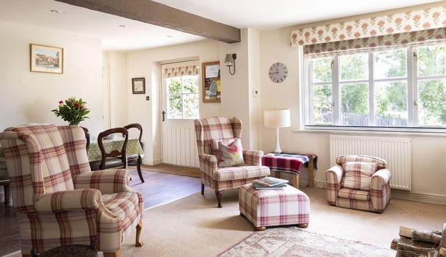 ANVIL COTTAGE - dog friendly cottage set in the rolling North Yorkshire Hills